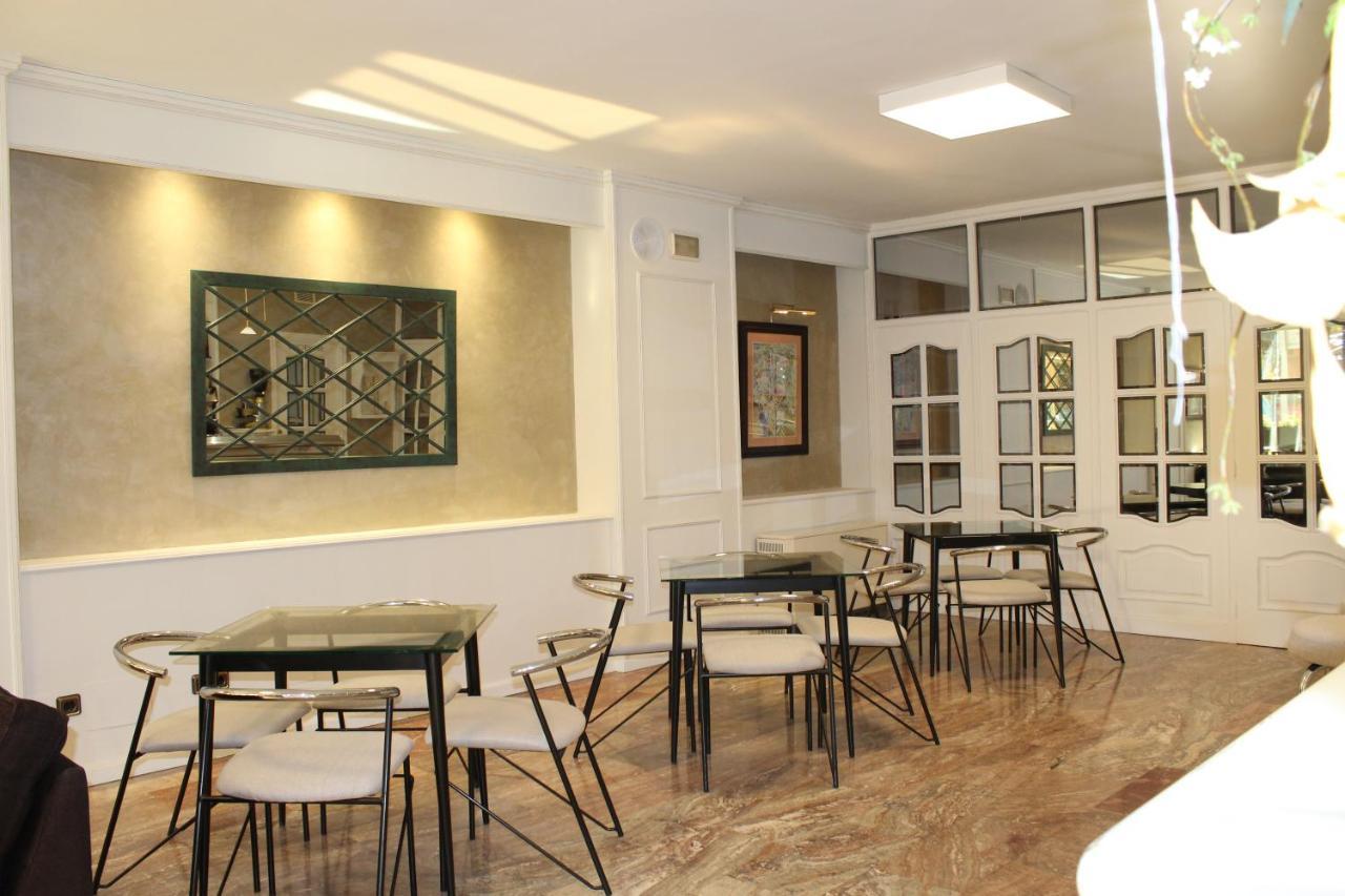 Hotel Alda A Boira ฮากา ภายนอก รูปภาพ