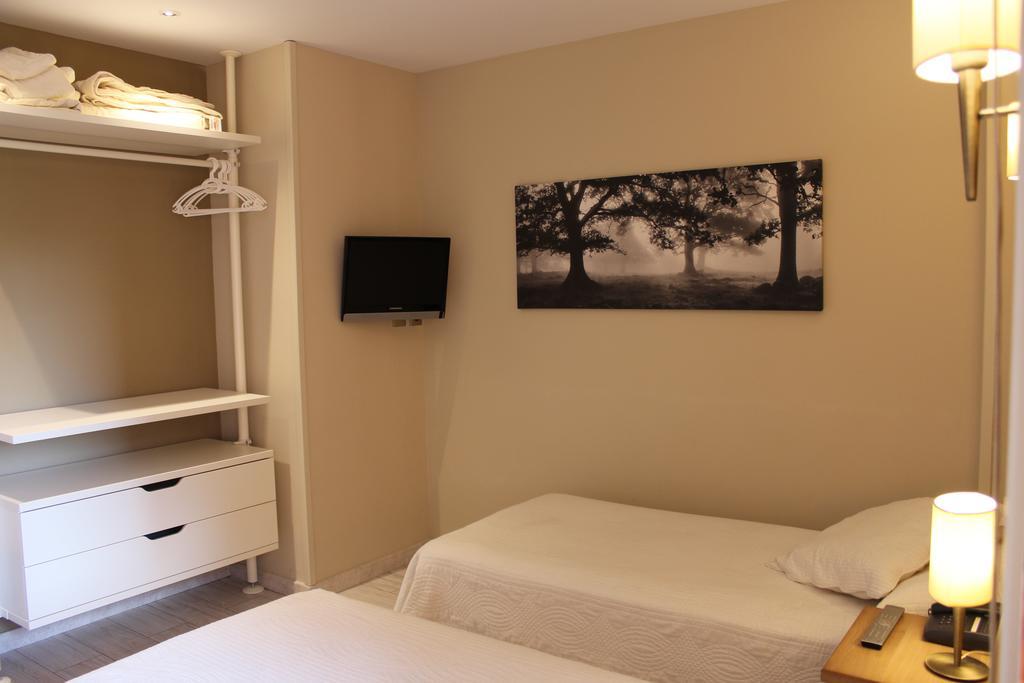 Hotel Alda A Boira ฮากา ภายนอก รูปภาพ