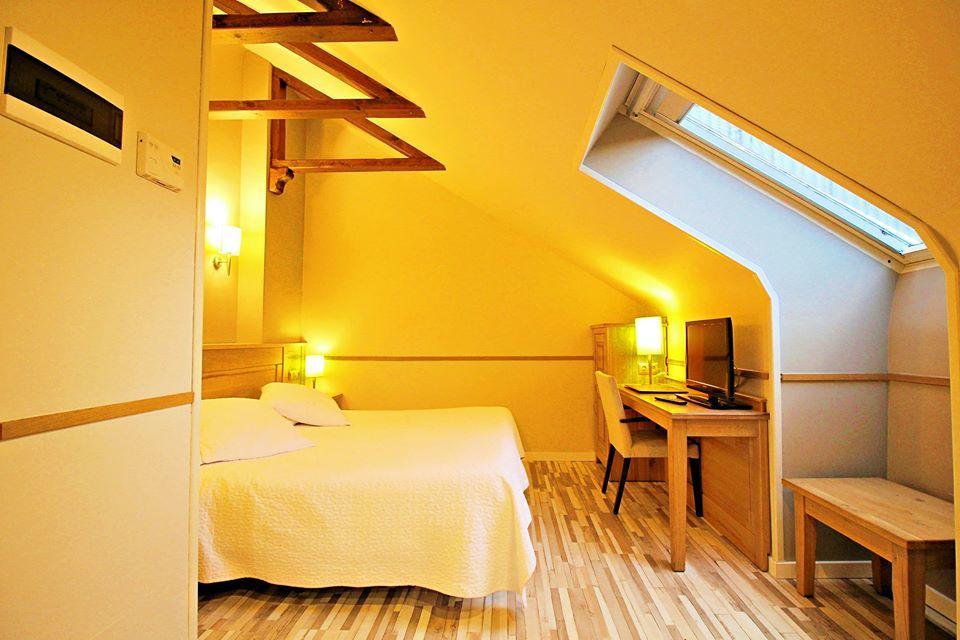 Hotel Alda A Boira ฮากา ภายนอก รูปภาพ